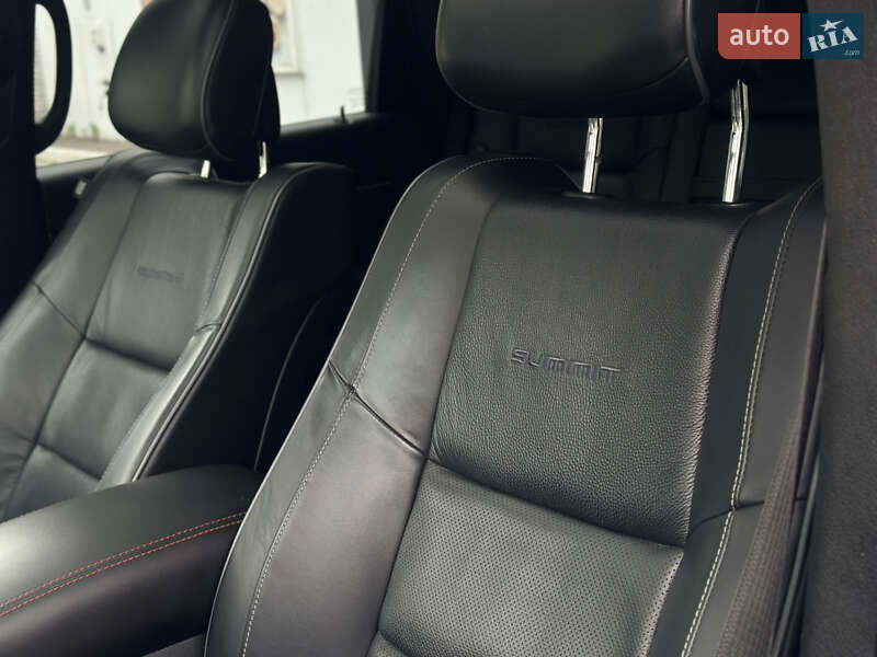Внедорожник / Кроссовер Jeep Grand Cherokee 2020 в Киеве