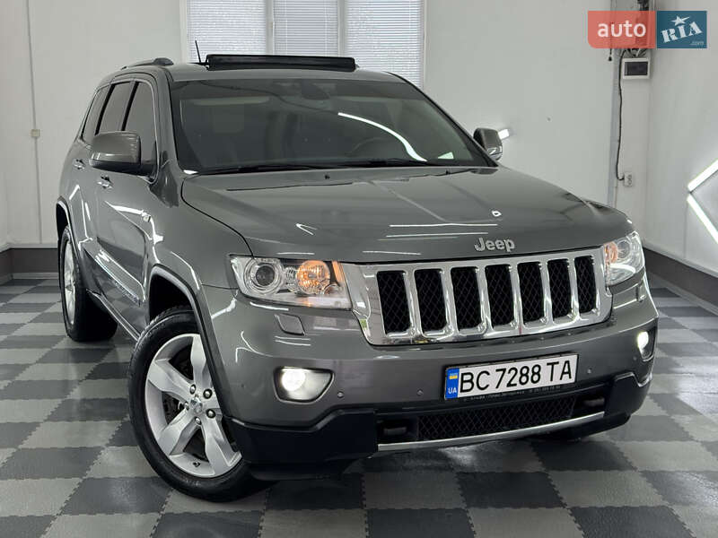 Внедорожник / Кроссовер Jeep Grand Cherokee 2011 в 