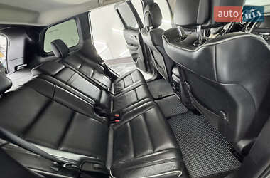 Внедорожник / Кроссовер Jeep Grand Cherokee 2011 в 