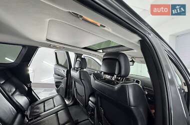 Внедорожник / Кроссовер Jeep Grand Cherokee 2011 в 