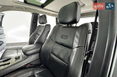 Внедорожник / Кроссовер Jeep Grand Cherokee 2011 в 
