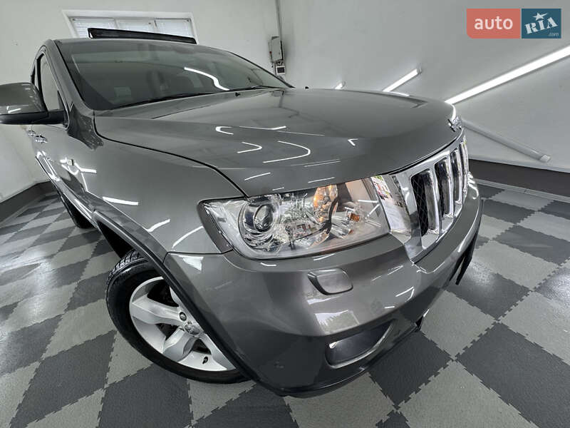 Внедорожник / Кроссовер Jeep Grand Cherokee 2011 в Трускавце