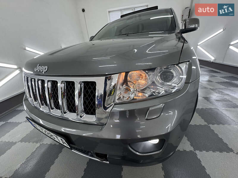 Внедорожник / Кроссовер Jeep Grand Cherokee 2011 в Трускавце
