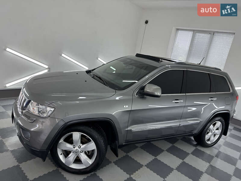 Внедорожник / Кроссовер Jeep Grand Cherokee 2011 в Трускавце