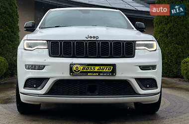 Позашляховик / Кросовер Jeep Grand Cherokee 2020 в 