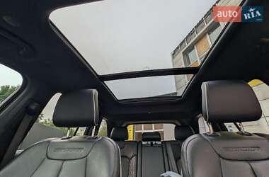 Внедорожник / Кроссовер Jeep Grand Cherokee 2022 в 