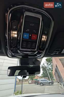 Внедорожник / Кроссовер Jeep Grand Cherokee 2022 в 