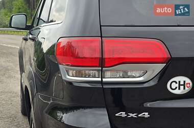 Внедорожник / Кроссовер Jeep Grand Cherokee 2017 в 