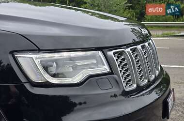 Внедорожник / Кроссовер Jeep Grand Cherokee 2017 в 