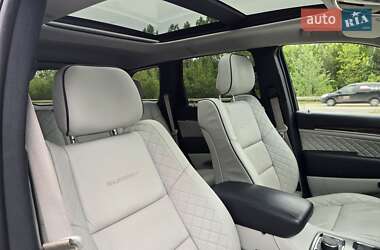 Внедорожник / Кроссовер Jeep Grand Cherokee 2017 в 
