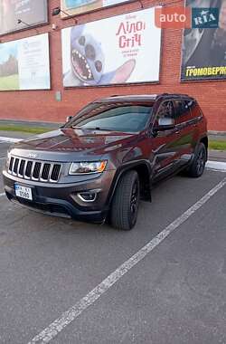 Внедорожник / Кроссовер Jeep Grand Cherokee 2015 в Броварах