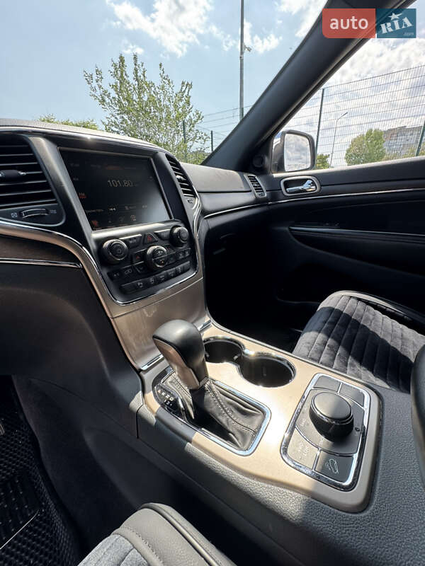 Внедорожник / Кроссовер Jeep Grand Cherokee 2016 в Одессе