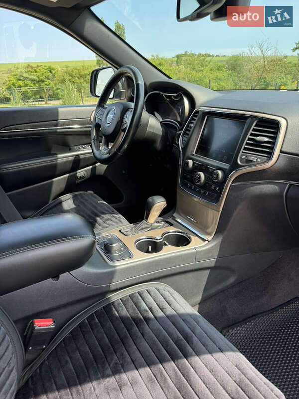 Внедорожник / Кроссовер Jeep Grand Cherokee 2016 в Одессе
