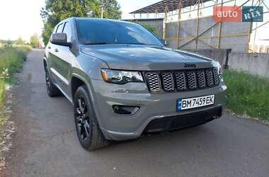 Внедорожник / Кроссовер Jeep Grand Cherokee 2022 в Ромнах