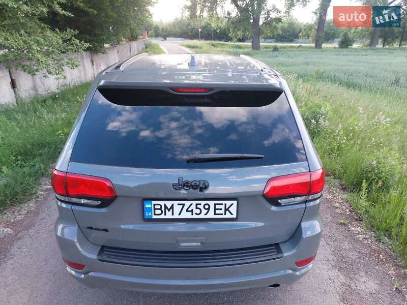 Внедорожник / Кроссовер Jeep Grand Cherokee 2022 в Ромнах