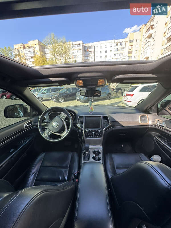 Позашляховик / Кросовер Jeep Grand Cherokee 2017 в Івано-Франківську