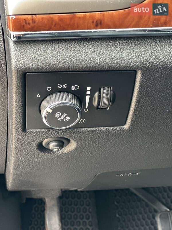Внедорожник / Кроссовер Jeep Grand Cherokee 2012 в Киеве