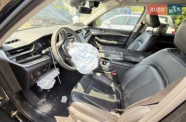 Позашляховик / Кросовер Jeep Grand Cherokee 2022 в 