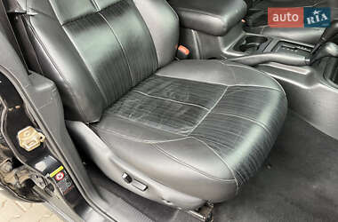 Внедорожник / Кроссовер Jeep Grand Cherokee 2003 в 