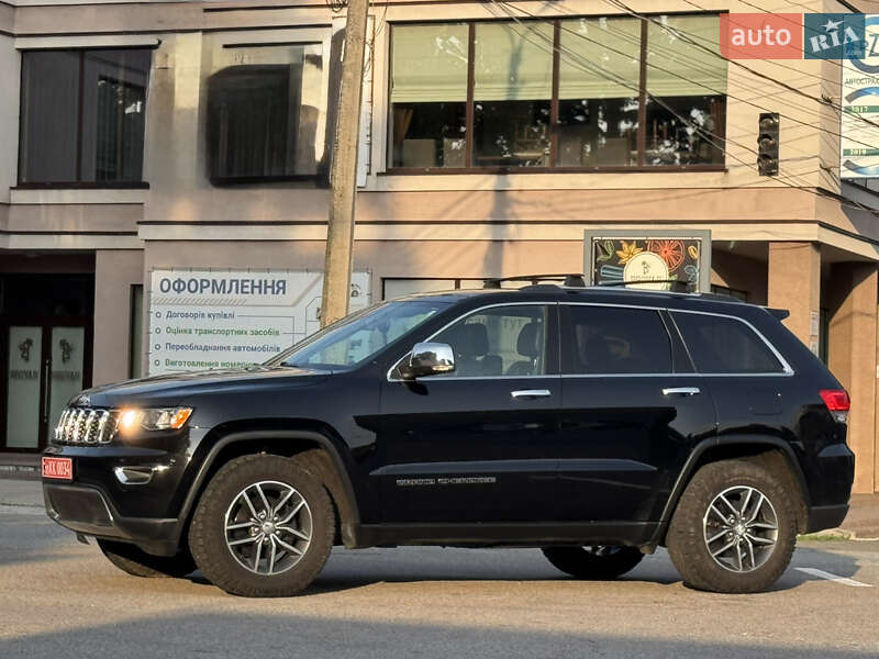 Позашляховик / Кросовер Jeep Grand Cherokee 2018 в Броварах
