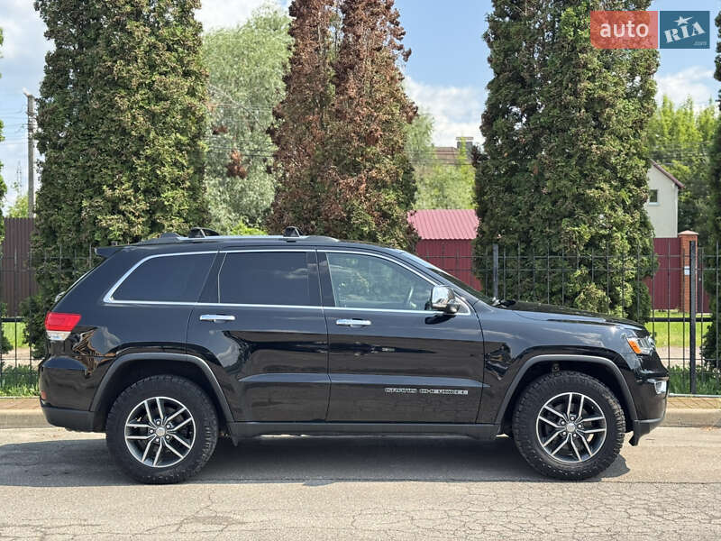 Позашляховик / Кросовер Jeep Grand Cherokee 2018 в Броварах