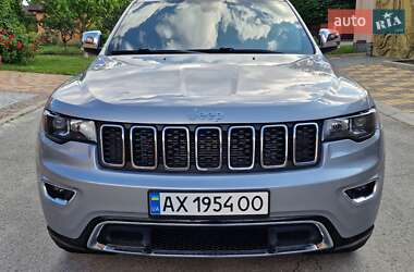 Позашляховик / Кросовер Jeep Grand Cherokee 2020 в 
