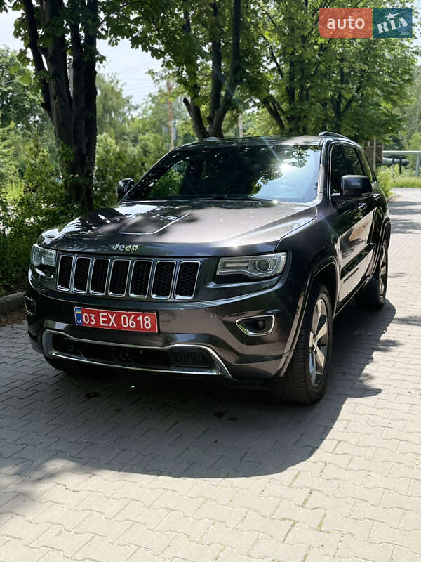 Внедорожник / Кроссовер Jeep Grand Cherokee 2014 в 