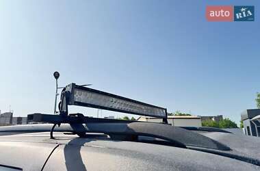 Внедорожник / Кроссовер Jeep Grand Cherokee 2002 в 