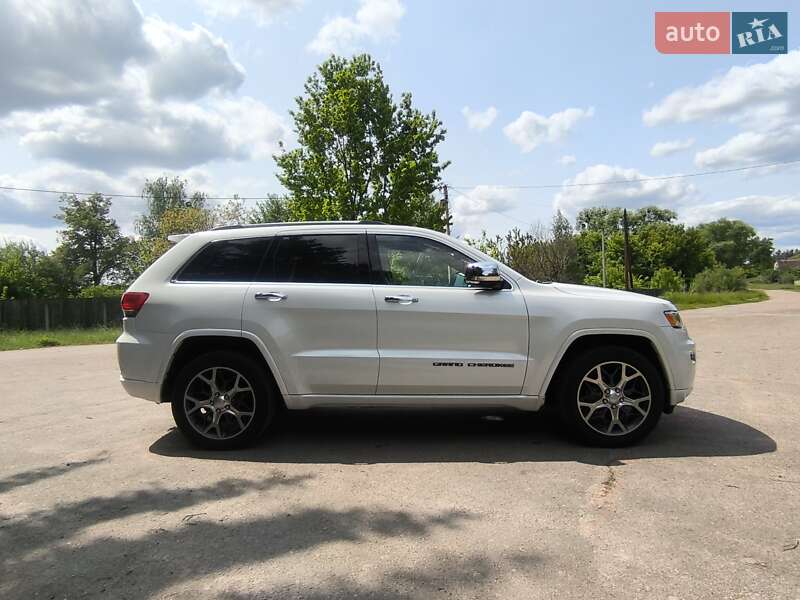 Внедорожник / Кроссовер Jeep Grand Cherokee 2018 в Киеве