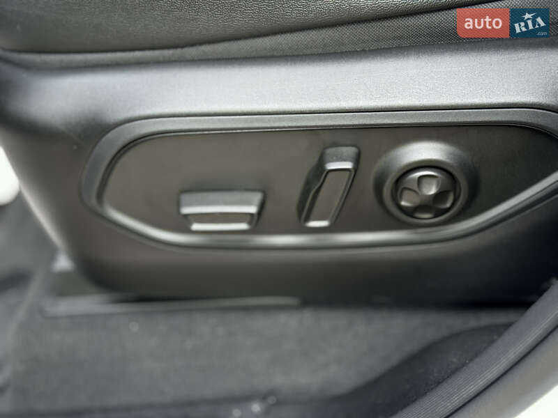 Внедорожник / Кроссовер Jeep Grand Cherokee 2024 в Киеве