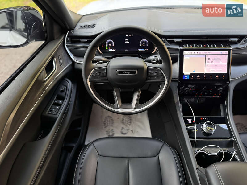 Внедорожник / Кроссовер Jeep Grand Cherokee 2024 в Киеве