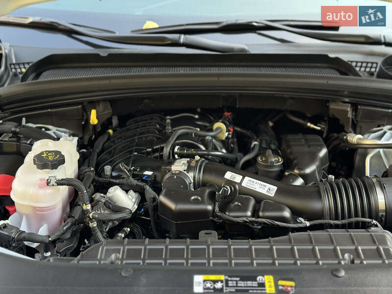 Внедорожник / Кроссовер Jeep Grand Cherokee 2024 в Киеве