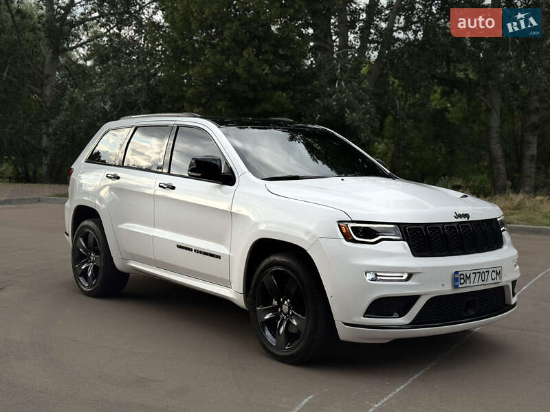 Внедорожник / Кроссовер Jeep Grand Cherokee 2021 в Сумах