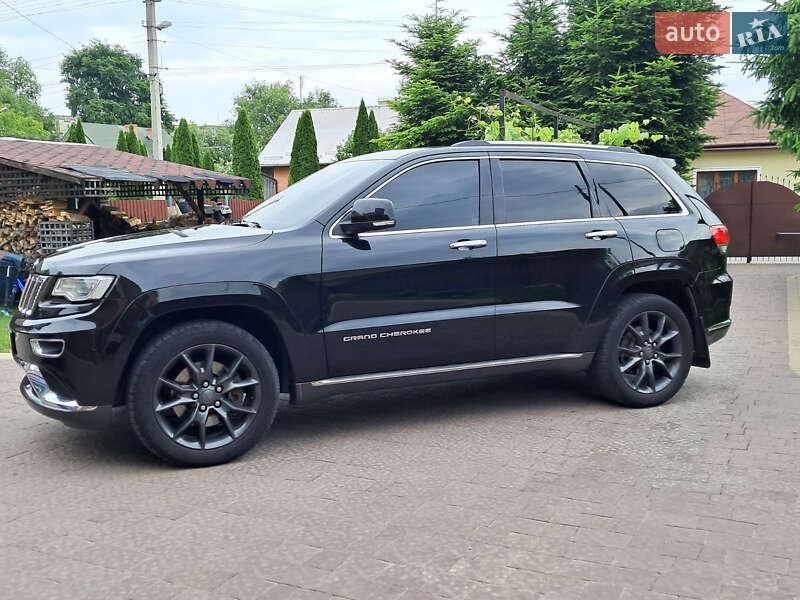 Внедорожник / Кроссовер Jeep Grand Cherokee 2014 в Львове