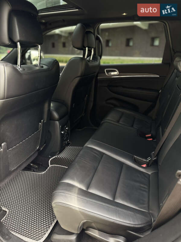 Позашляховик / Кросовер Jeep Grand Cherokee 2019 в Києві