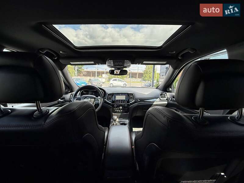 Внедорожник / Кроссовер Jeep Grand Cherokee 2021 в Ровно