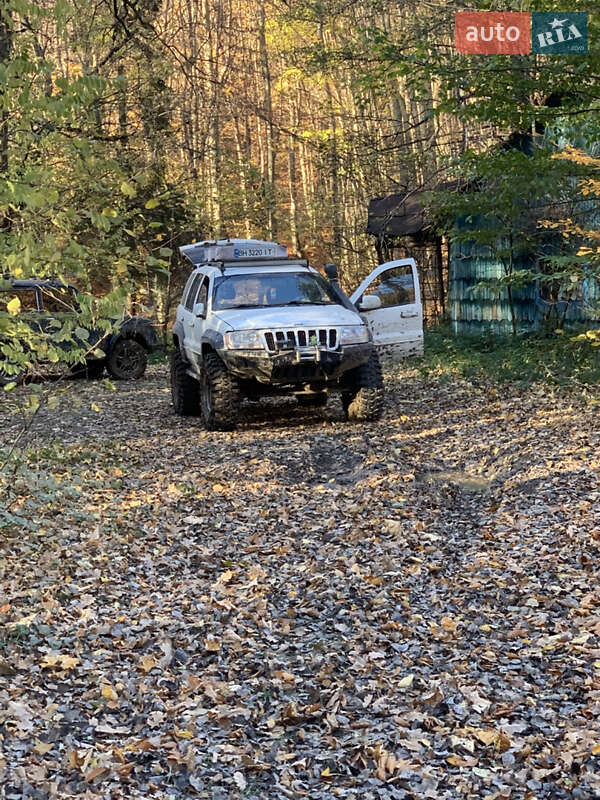 Внедорожник / Кроссовер Jeep Grand Cherokee 1999 в Ужгороде