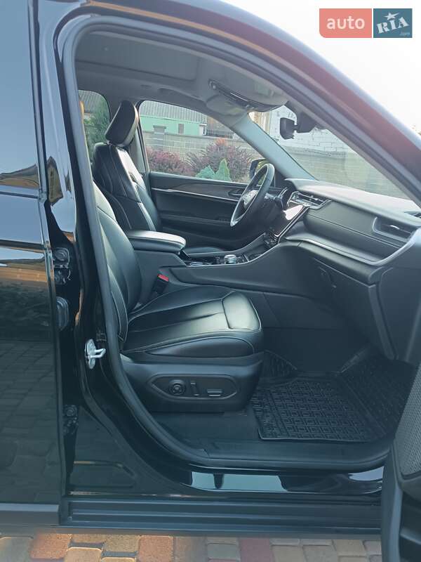 Позашляховик / Кросовер Jeep Grand Cherokee 2023 в Лубнах