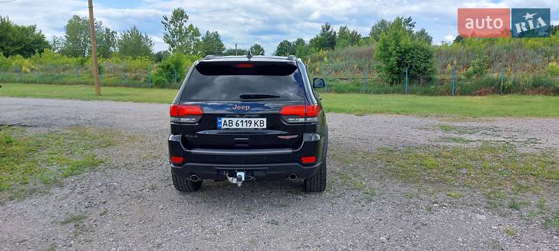 Внедорожник / Кроссовер Jeep Grand Cherokee 2016 в Виннице