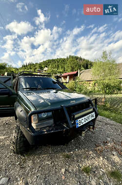 Позашляховик / Кросовер Jeep Grand Cherokee 1996 в Львові