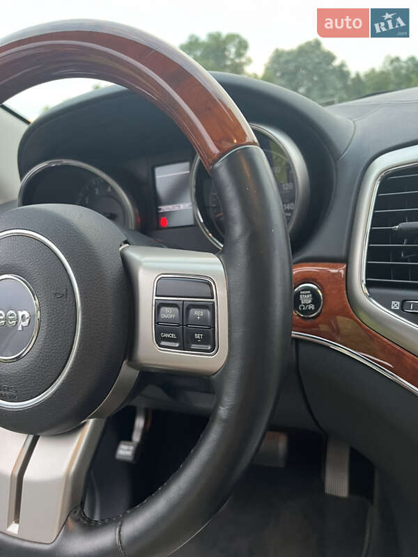 Внедорожник / Кроссовер Jeep Grand Cherokee 2011 в Харькове