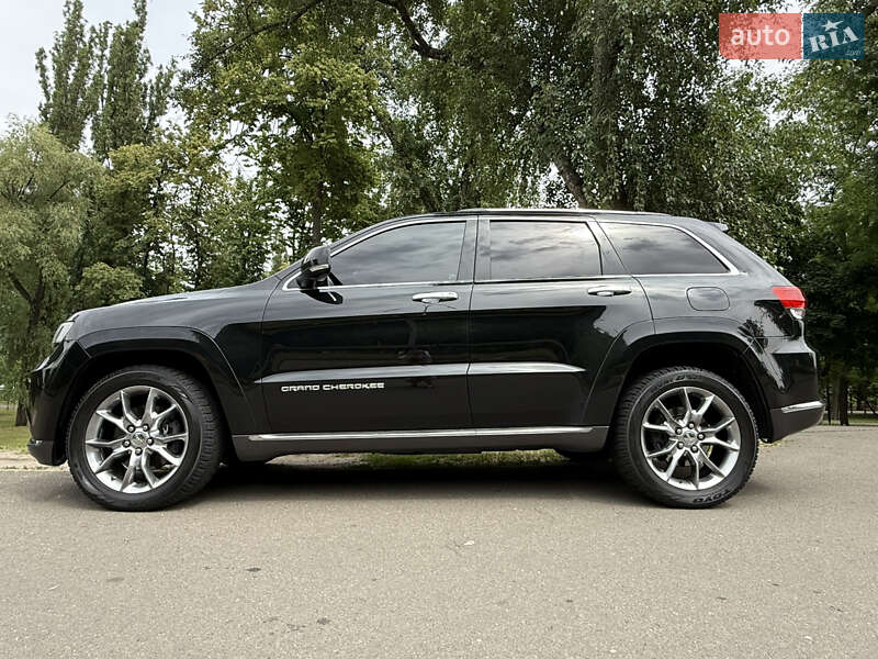 Внедорожник / Кроссовер Jeep Grand Cherokee 2014 в Киеве