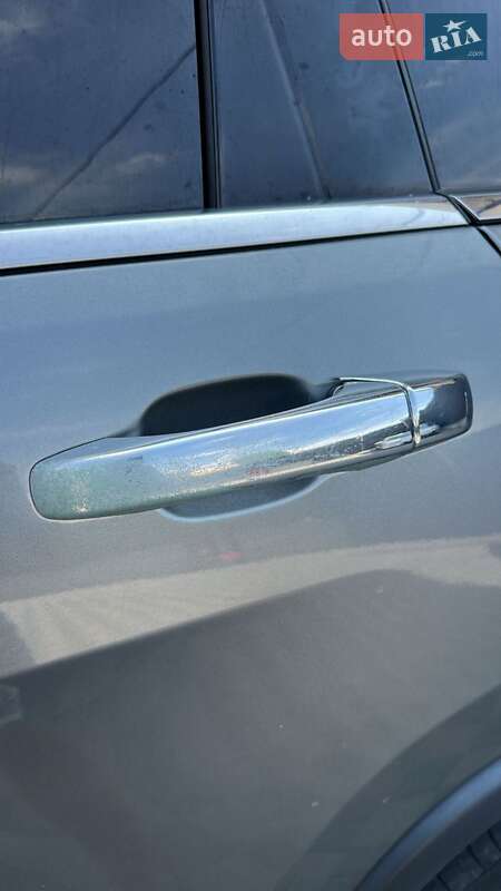 Внедорожник / Кроссовер Jeep Grand Cherokee 2012 в Иршаве