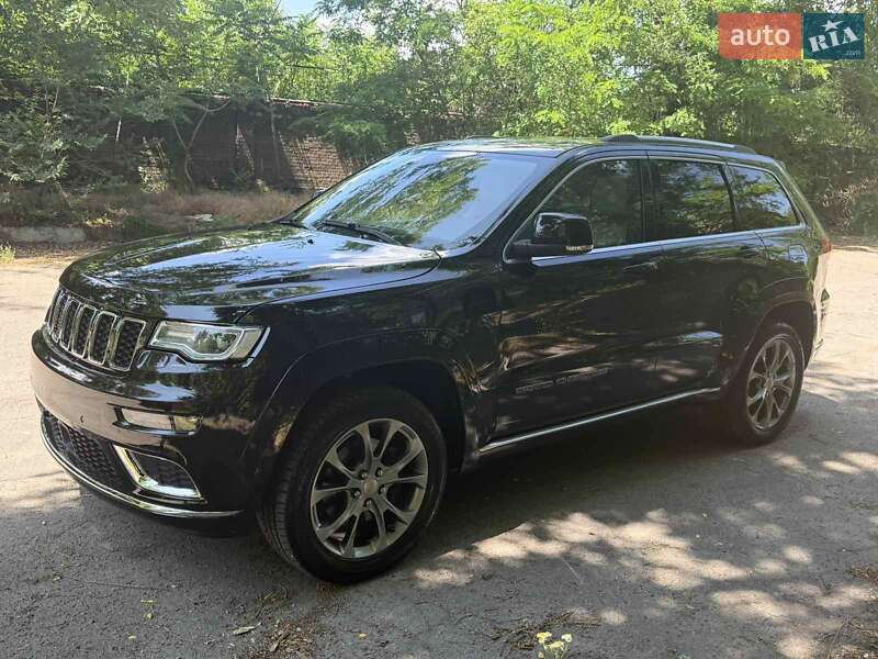 Внедорожник / Кроссовер Jeep Grand Cherokee 2019 в Запорожье фото 4 Внедорожник / Кроссовер Jeep Grand Cherokee 2019 в Запорожье