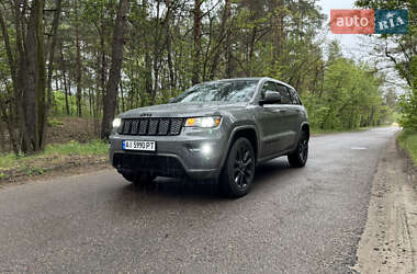 Внедорожник / Кроссовер Jeep Grand Cherokee 2019 в Киеве