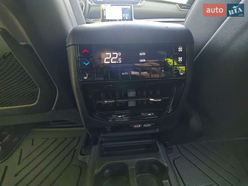 Внедорожник / Кроссовер Jeep Grand Cherokee 2024 в Харькове фото 20 Внедорожник / Кроссовер Jeep Grand Cherokee 2024 в Харькове