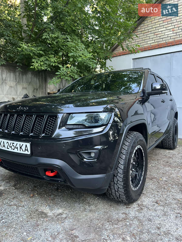 Внедорожник / Кроссовер Jeep Grand Cherokee 2014 в Киеве