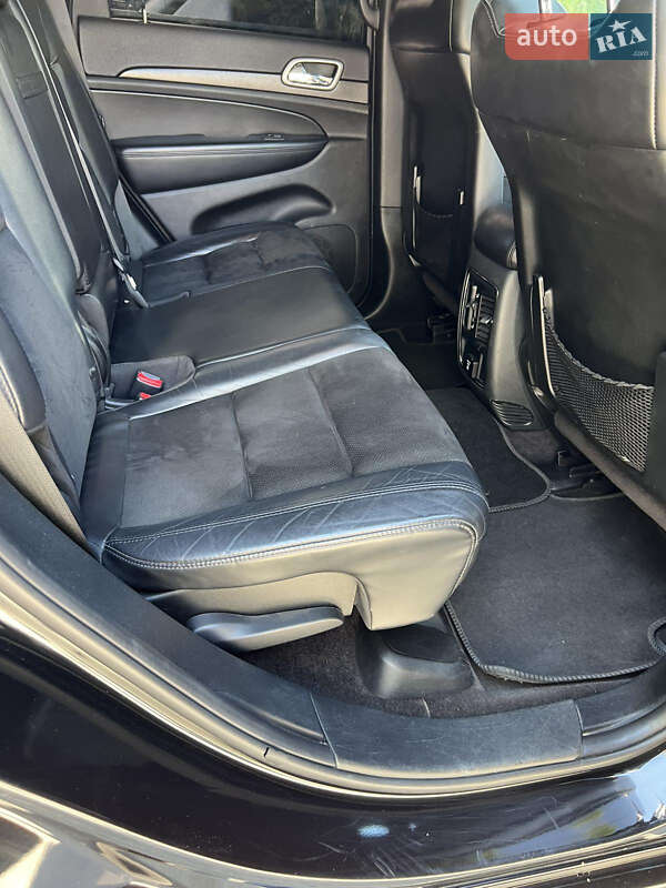 Внедорожник / Кроссовер Jeep Grand Cherokee 2018 в Староконстантинове
