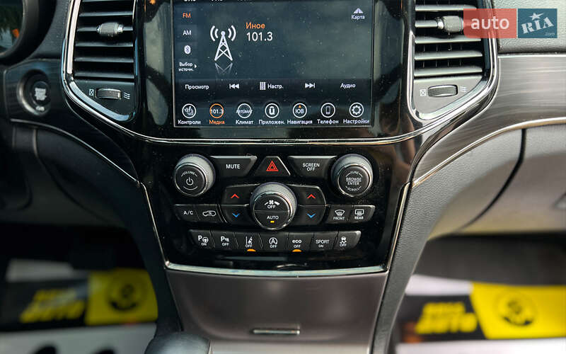 Внедорожник / Кроссовер Jeep Grand Cherokee 2019 в Львове