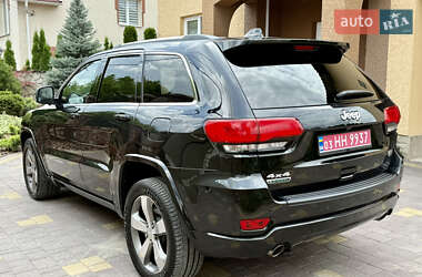 Внедорожник / Кроссовер Jeep Grand Cherokee 2015 в 